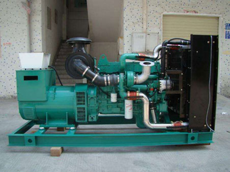 番禺1100kw康明斯柴油发电机组图片 番禺1100kw康明斯柴油发电机组图片
